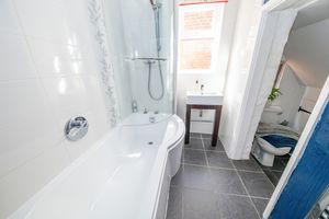 2 Fishers Hill